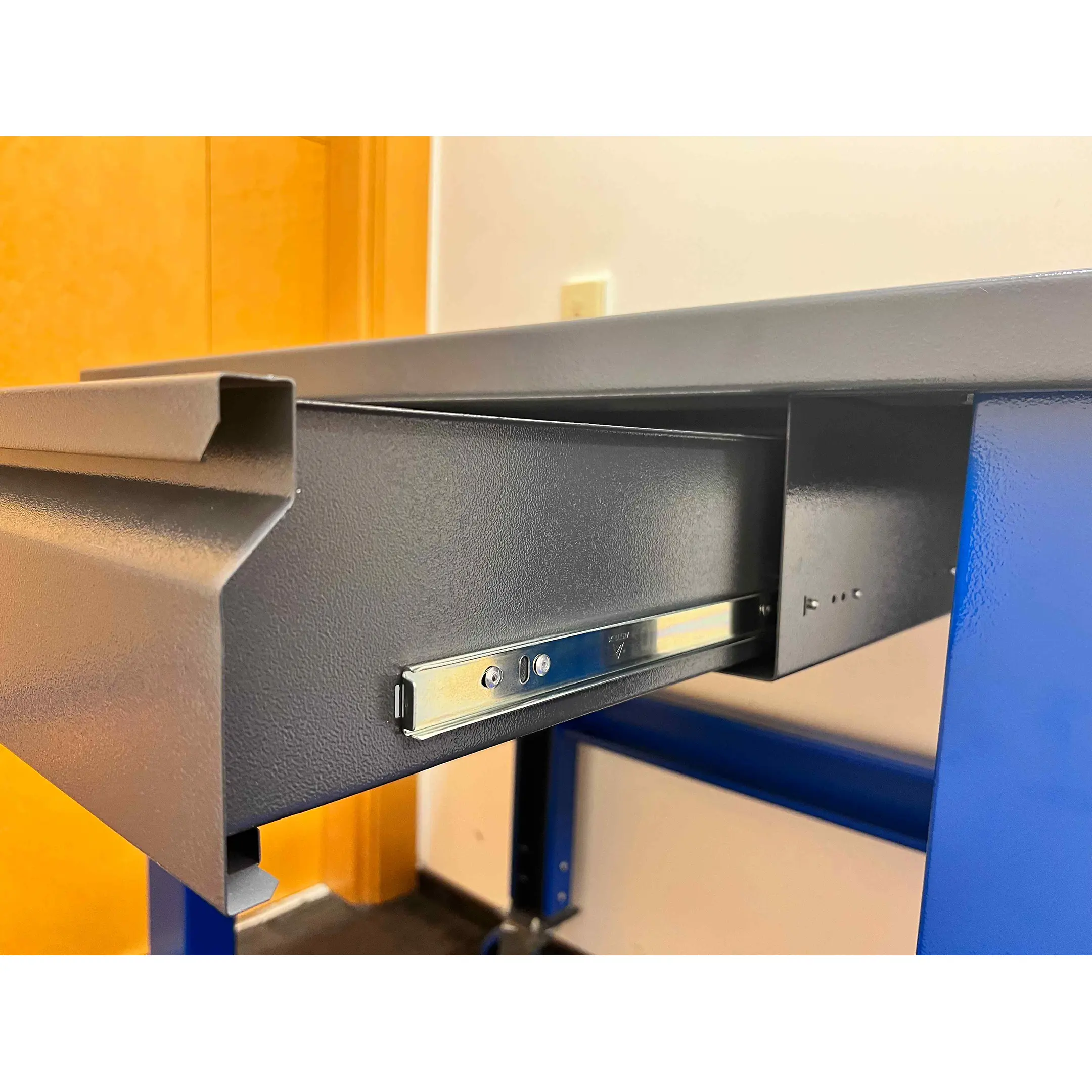 стол металлический промышленный plc 15.11-м